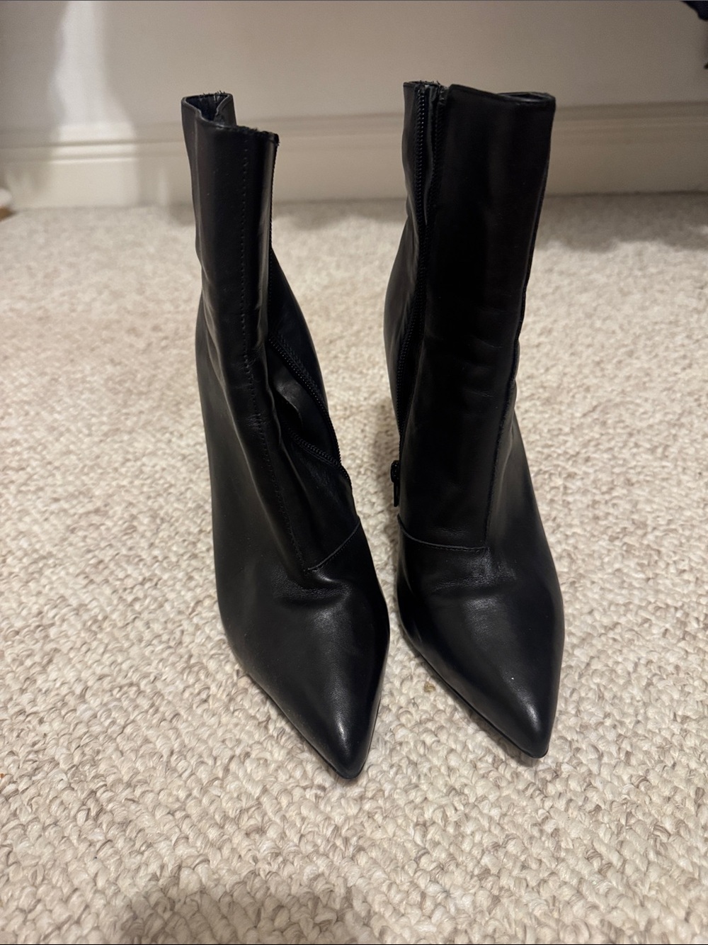 Tony Blanco Women's Black Pointed-Toe Ankle Boots 8.5 from Revolve